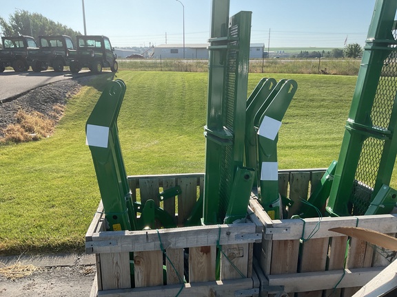 2023 John Deere H310 Grapple Loader
