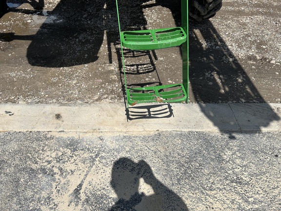 2024 John Deere 412R Sprayer/High Clearance