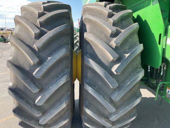 2022 John Deere S780 Combine