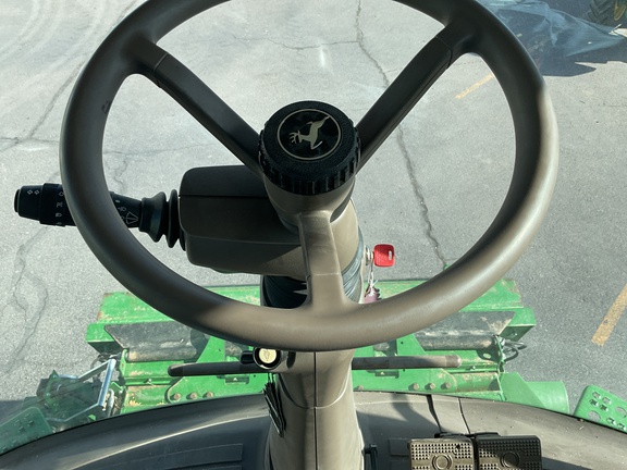 2022 John Deere S780 Combine