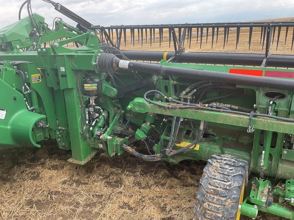 2023 John Deere HD35R Header Combine