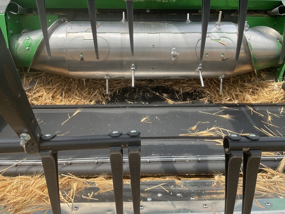 2023 John Deere HD35R Header Combine