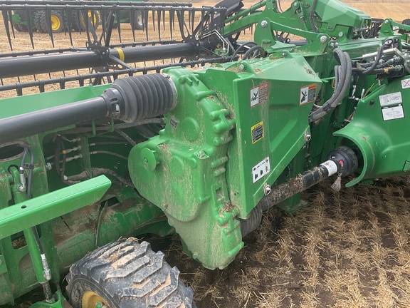 2023 John Deere HD35R Header Combine