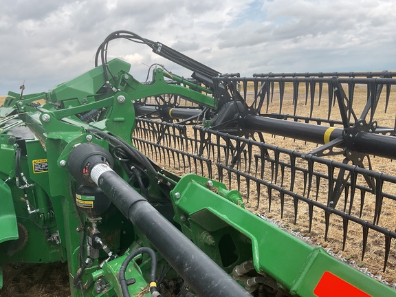 2023 John Deere HD35R Header Combine