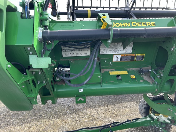 2023 John Deere HD35R Header Combine
