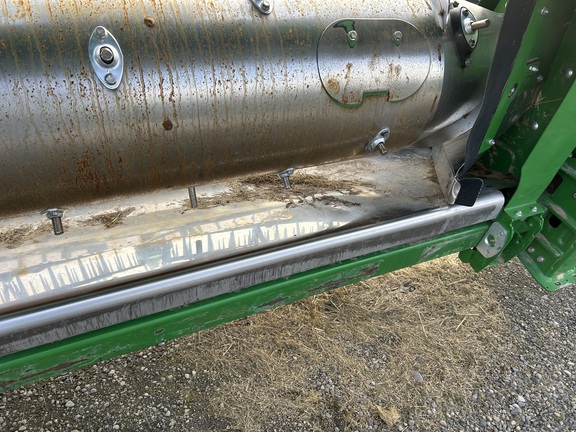 2023 John Deere HD35R Header Combine