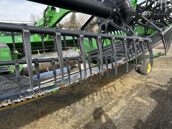 2023 John Deere HD35R Header Combine
