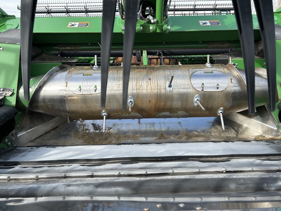 2023 John Deere HD35R Header Combine