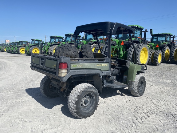 2011 John Deere XUV 825i ATV