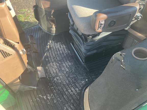 2000 John Deere 8110 Tractor