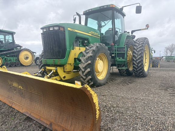 2000 John Deere 8110 Tractor