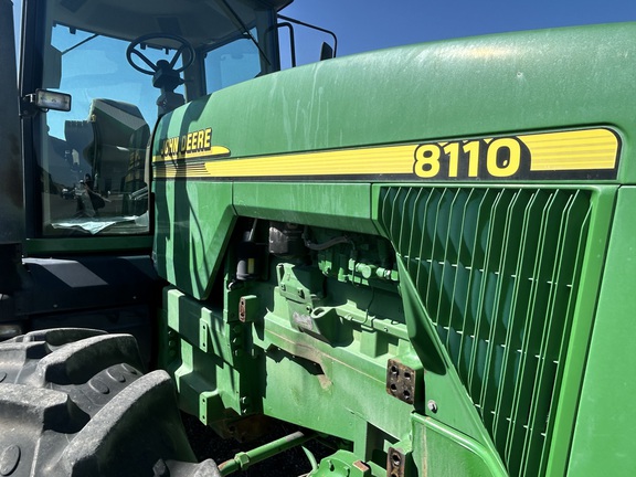 2000 John Deere 8110 Tractor