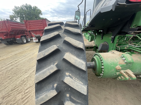 2013 John Deere 8360RT Tractor Rubber Track