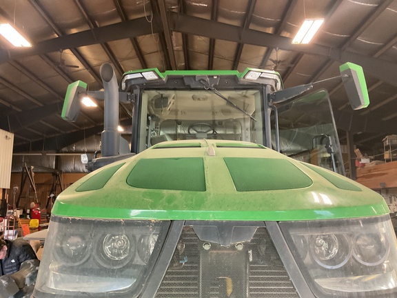 2020 John Deere 8R 250 Tractor