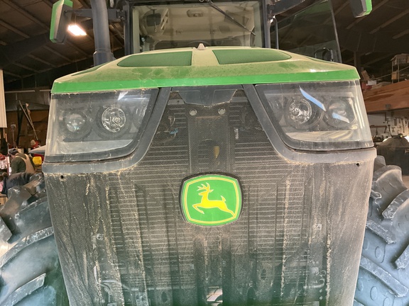 2020 John Deere 8R 250 Tractor