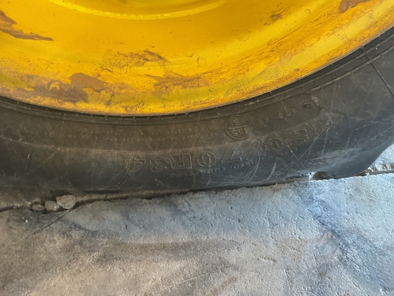 2020 John Deere 8R 250 Tractor