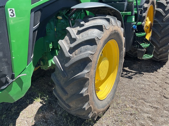 2020 John Deere 8R 250 Tractor