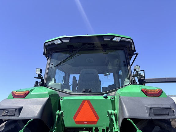 2020 John Deere 8R 250 Tractor