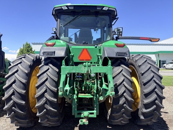 2020 John Deere 8R 250 Tractor