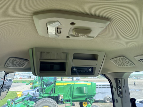 2020 John Deere 8R 250 Tractor