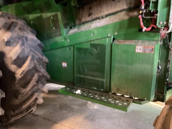 2023 John Deere S780 Combine