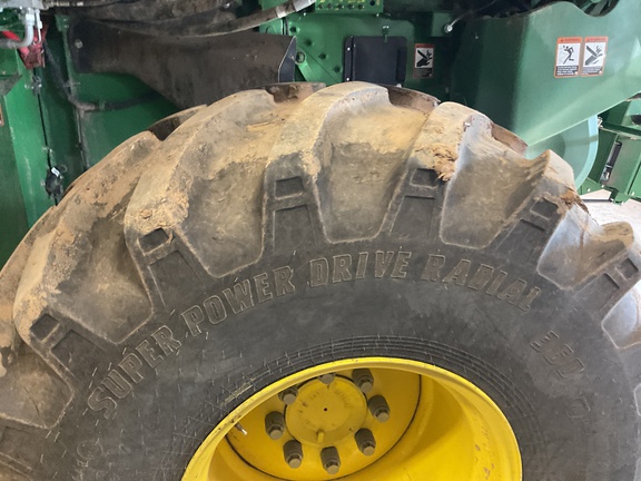 2023 John Deere S780 Combine