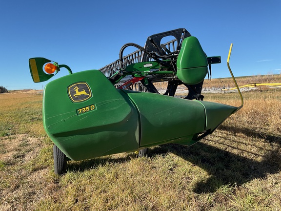 2023 John Deere 735D Header Combine