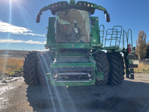 2023 John Deere S780 Combine
