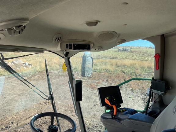 2023 John Deere S780 Combine