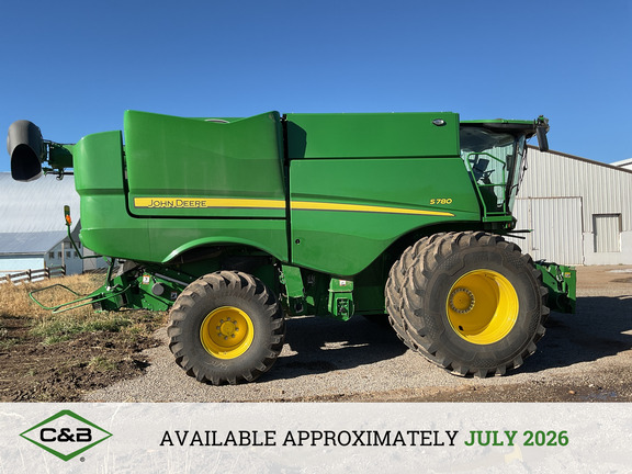 2023 John Deere S780 Combine