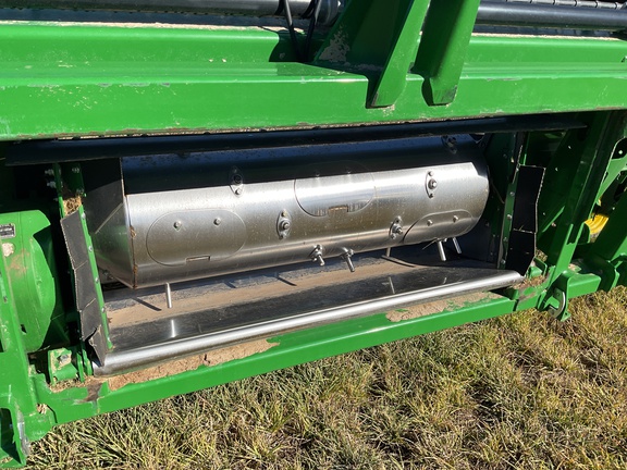 2023 John Deere 735D Header Combine