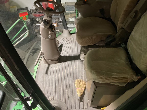 2019 John Deere S780 Combine