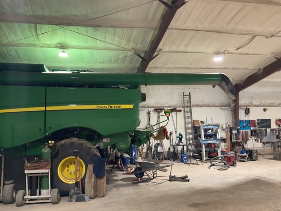 2019 John Deere S780 Combine