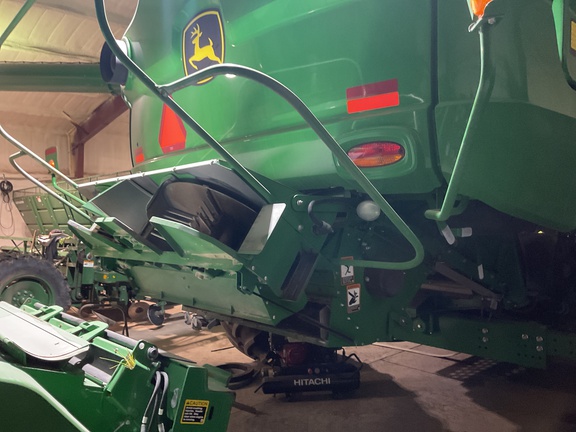 2019 John Deere S780 Combine