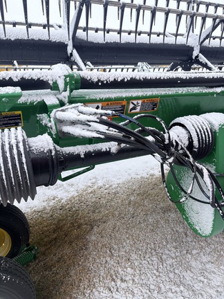 2019 John Deere 735D Header Combine
