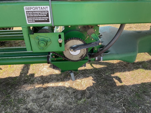2001 John Deere 1900 Air Seeder