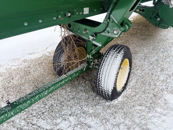 2019 John Deere 735D Header Combine