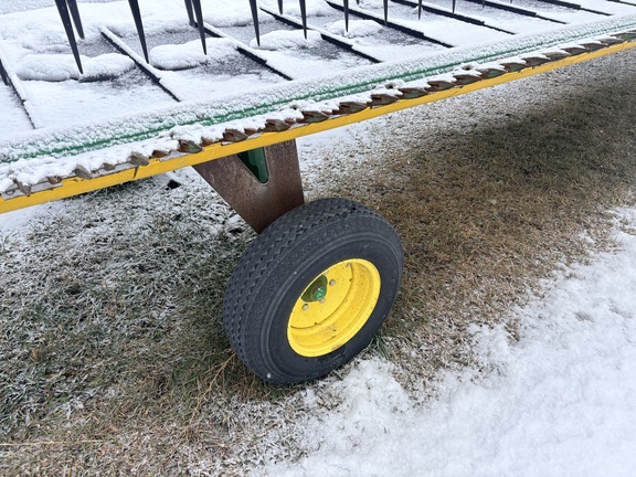 2019 John Deere 735D Header Combine