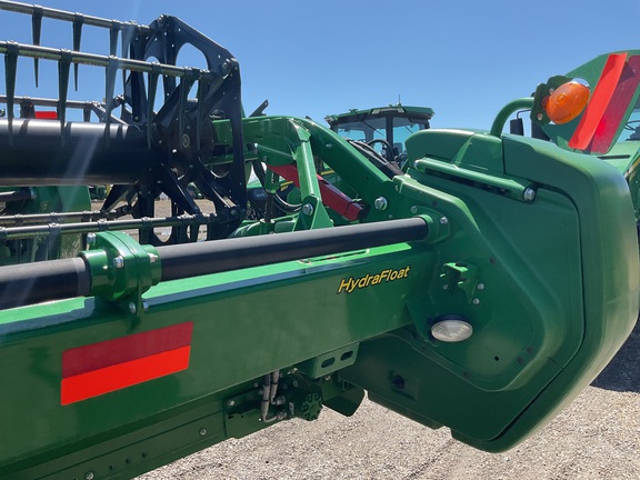 2019 John Deere 735D Header Combine