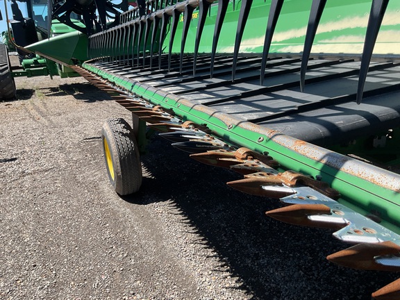 2019 John Deere 735D Header Combine