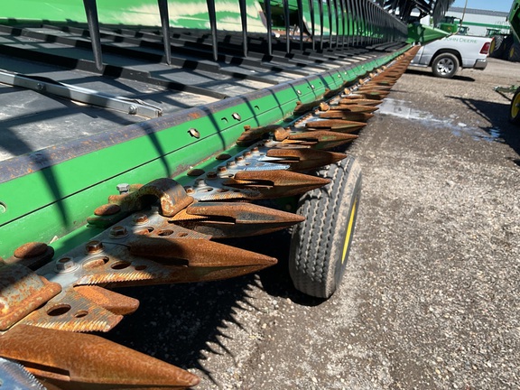 2019 John Deere 735D Header Combine
