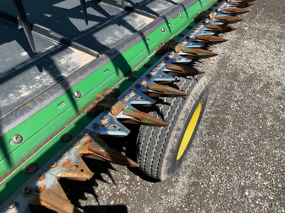2019 John Deere 735D Header Combine