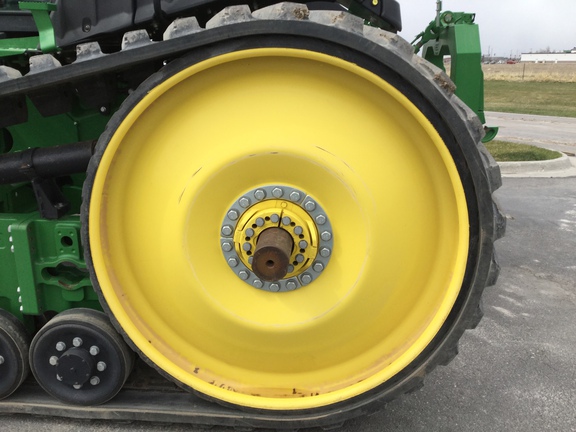 2022 John Deere 8RT 370 Tractor Rubber Track
