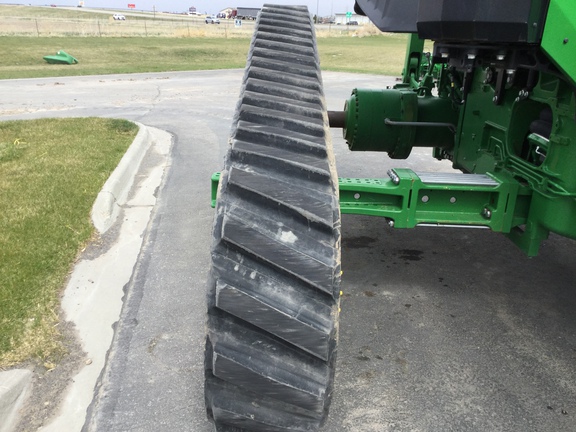 2022 John Deere 8RT 370 Tractor Rubber Track