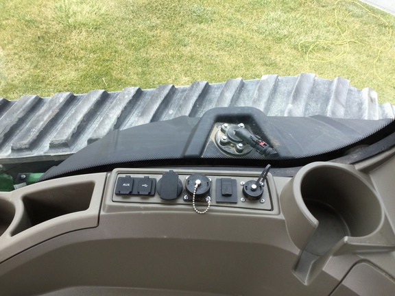 2022 John Deere 8RT 370 Tractor Rubber Track