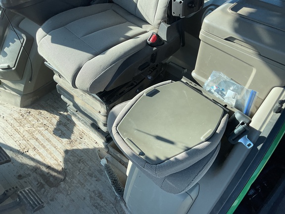 2023 John Deere 8RT 370 Tractor Rubber Track