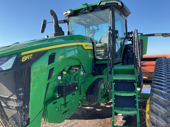 2023 John Deere 8RT 370 Tractor Rubber Track