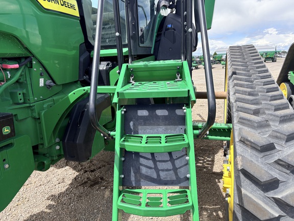 2023 John Deere 8RT 370 Tractor Rubber Track