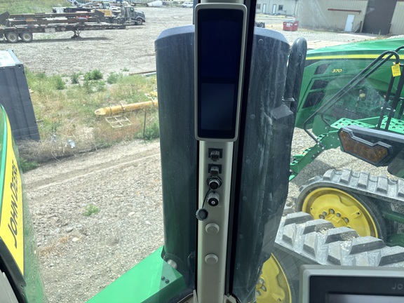 2023 John Deere 8RT 370 Tractor Rubber Track