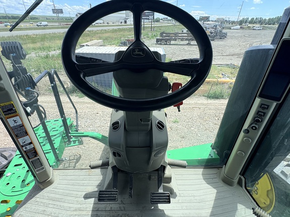 2023 John Deere 8RT 370 Tractor Rubber Track
